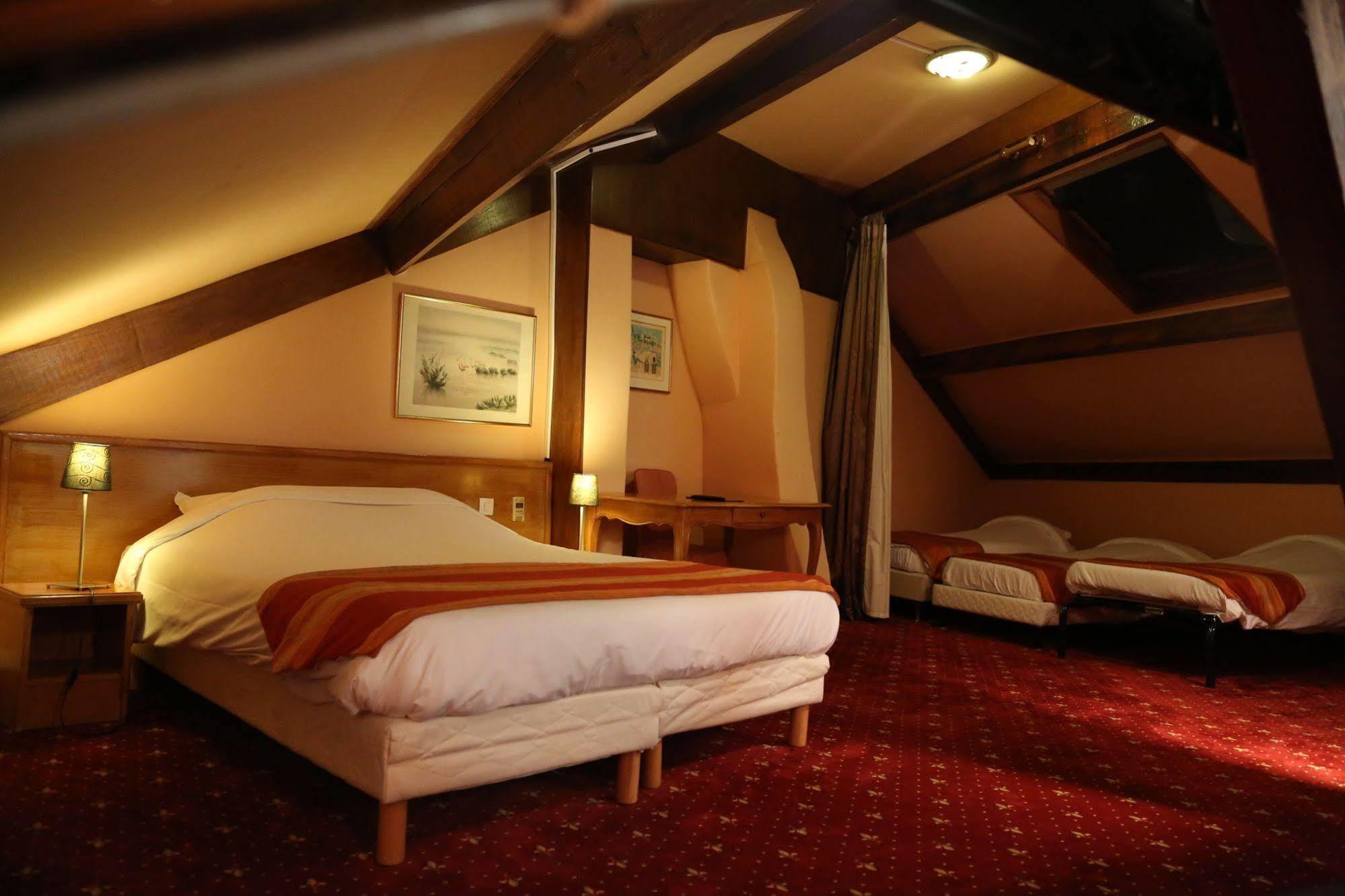 Hotel Princesse Isabelle Puteaux Kültér fotó